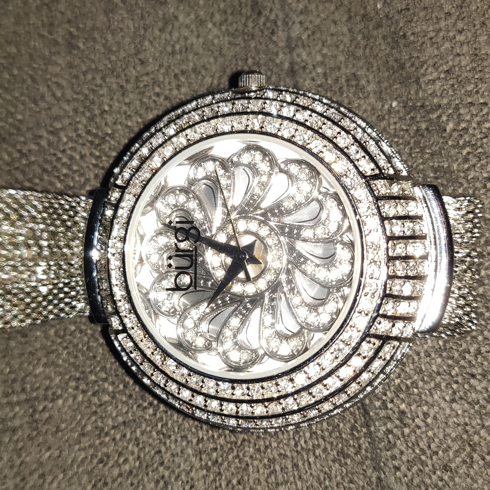 Women's Silvertone Crystal Watch - Picture 2 of 9
